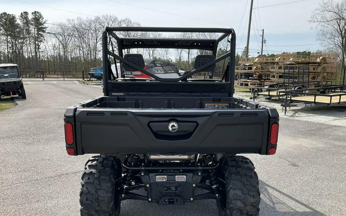 2025 Can-Am Defender HD7