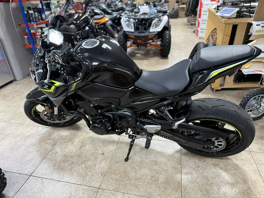2024 Kawasaki Z900 ABS