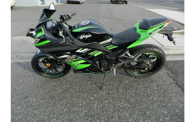 2016 Kawasaki NINJA 300 ABS