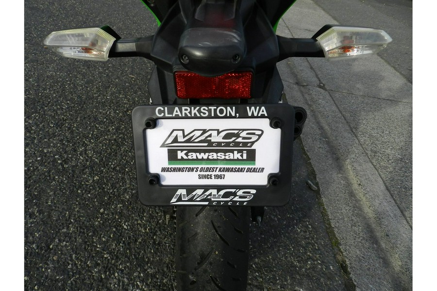 2016 Kawasaki NINJA 300 ABS