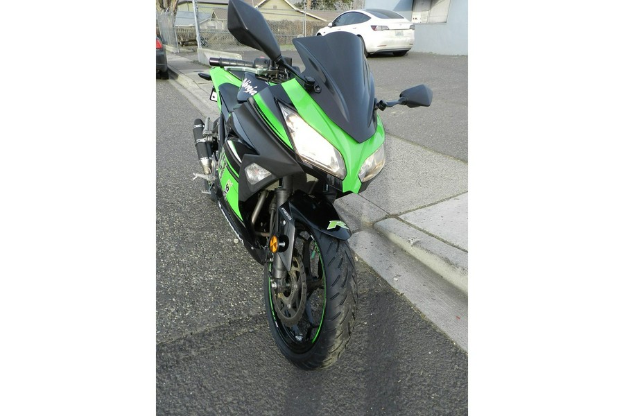 2016 Kawasaki NINJA 300 ABS