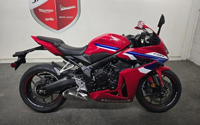 2026 Honda CBR650R E-Clutch