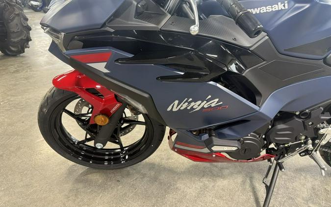 2026 Kawasaki Ninja® 500 ABS Metallic Matte Twilight Blue