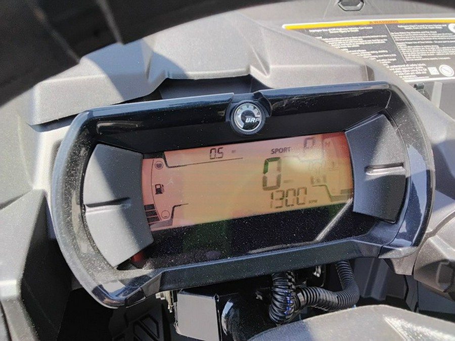 2026 Can-Am Commander DPS 700