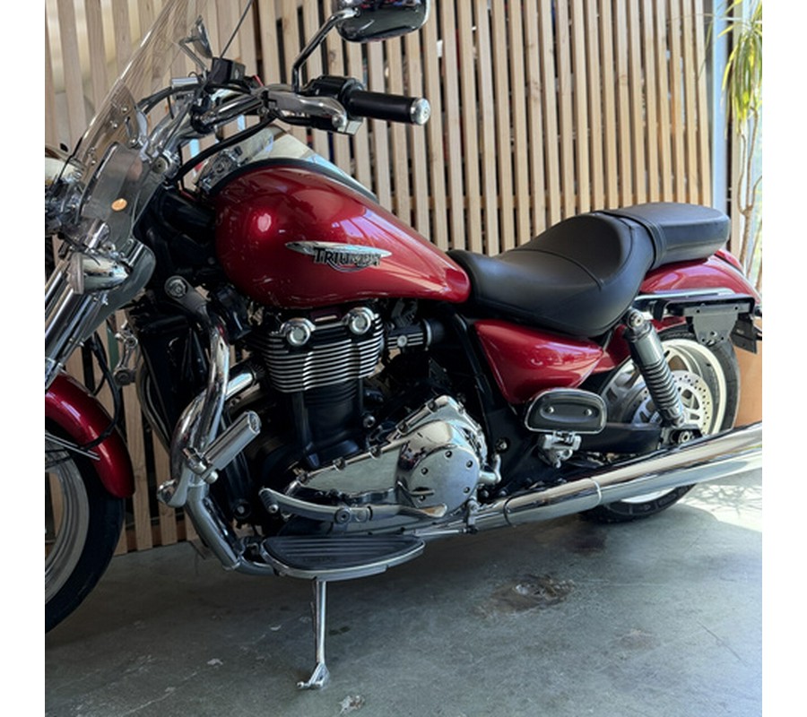 2010 Triumph Thunderbird