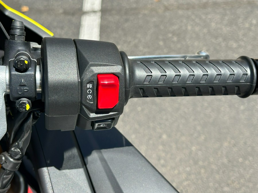 2027 Aprilia RS 660 Factory