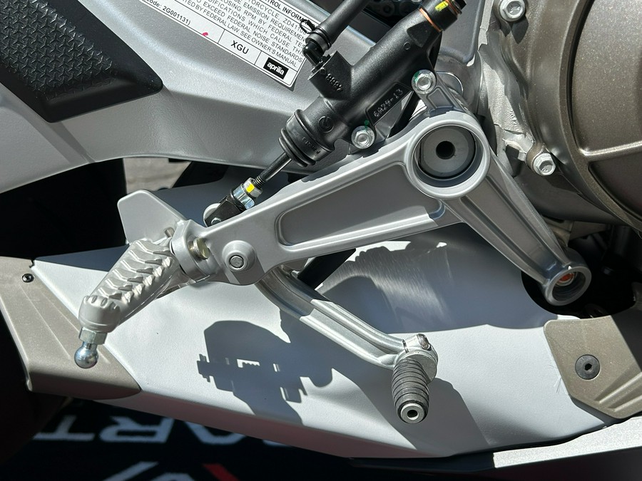2027 Aprilia RS 660 Factory