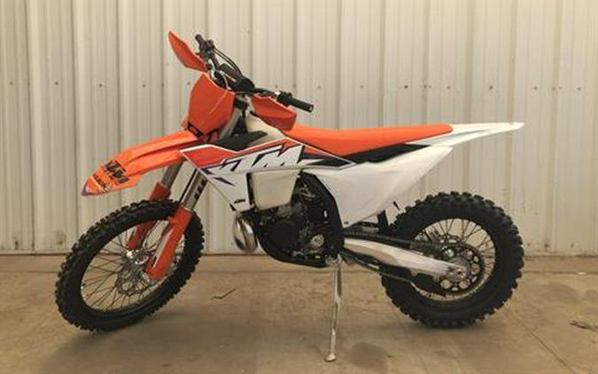 2023 KTM 300 XC