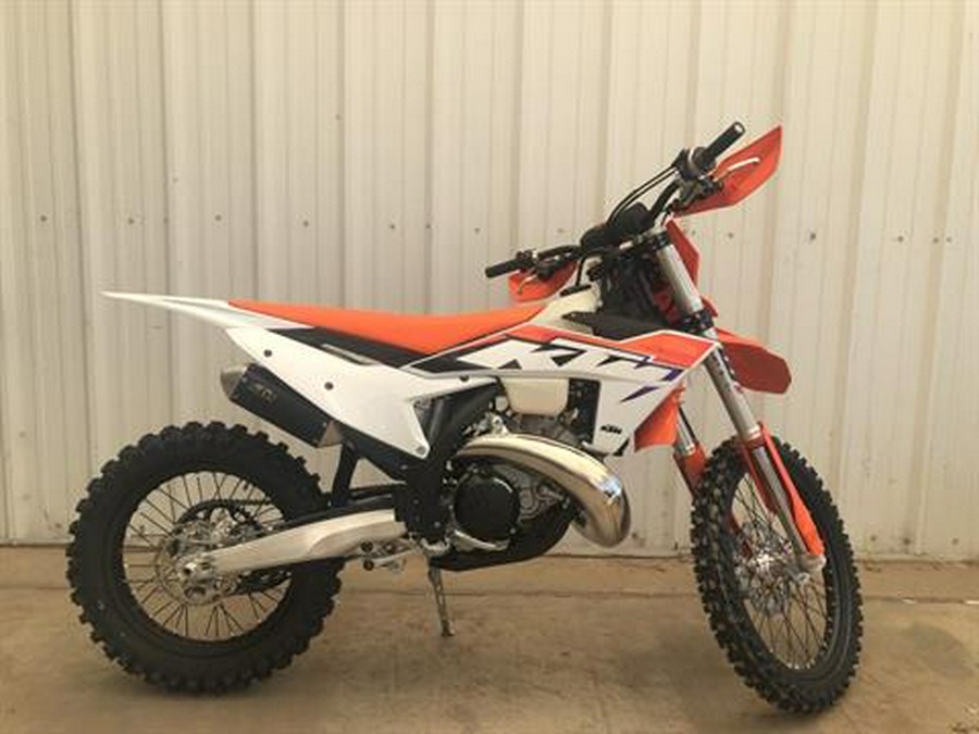 2023 KTM 300 XC