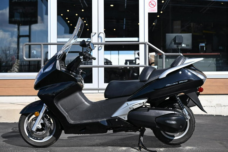 2002 Honda® SILVERWING