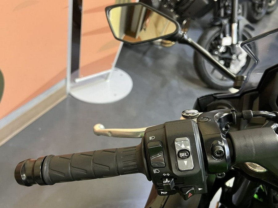 2024 Kawasaki Ninja® 650 KRT Edition ABS