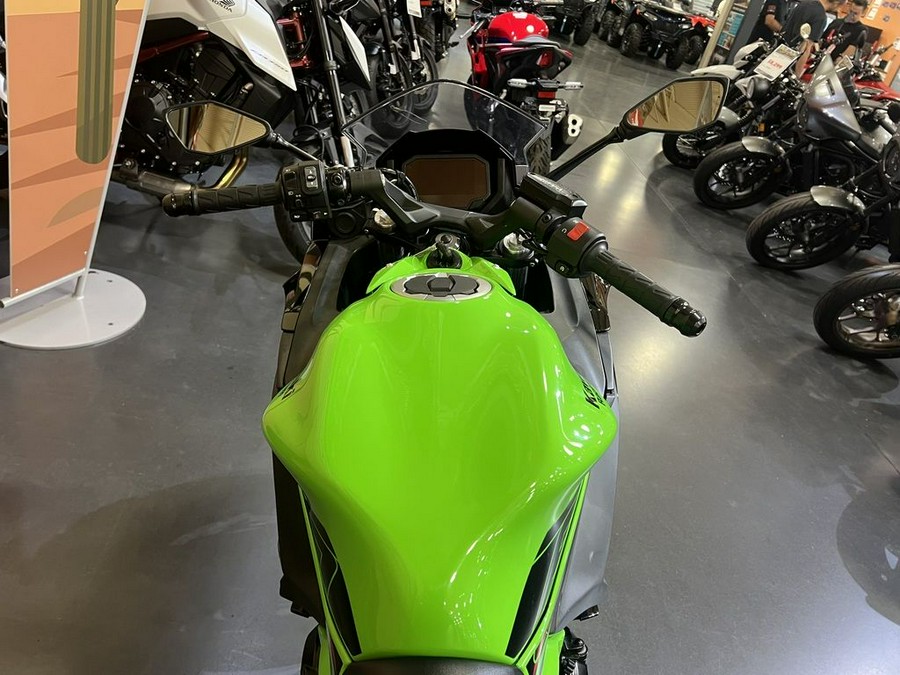 2024 Kawasaki Ninja® 650 KRT Edition ABS