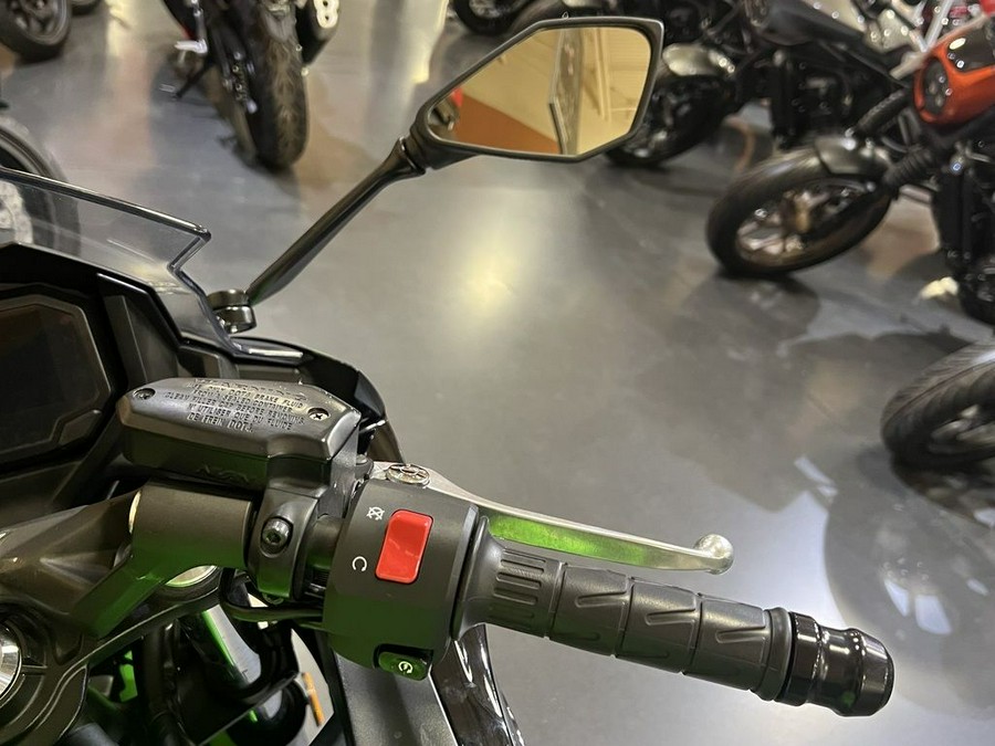 2024 Kawasaki Ninja® 650 KRT Edition ABS