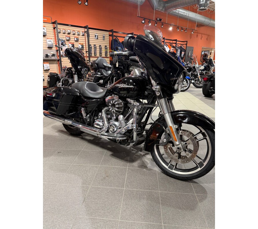 FLHXS 2016 Street Glide® Special