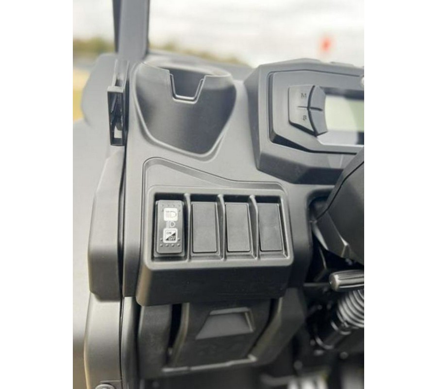 2026 Can-Am® Defender MAX DPS HD7 Compass Green