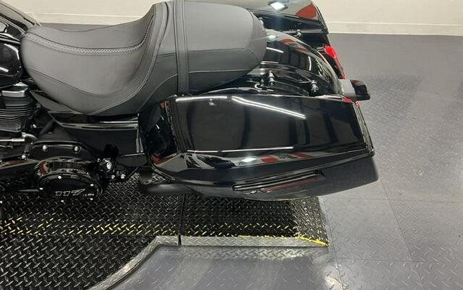 FLTRX 2026 Road Glide