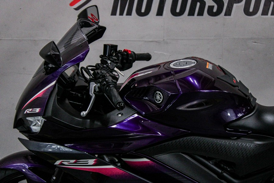 2023 Yamaha YZF-R3 ABS