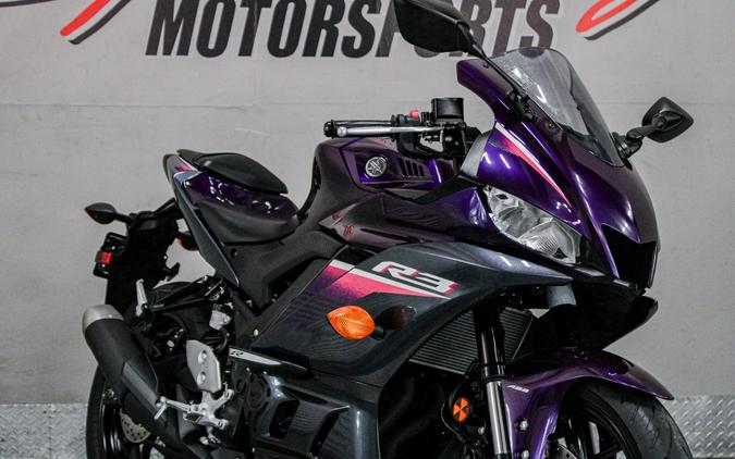 2023 Yamaha YZF-R3 ABS