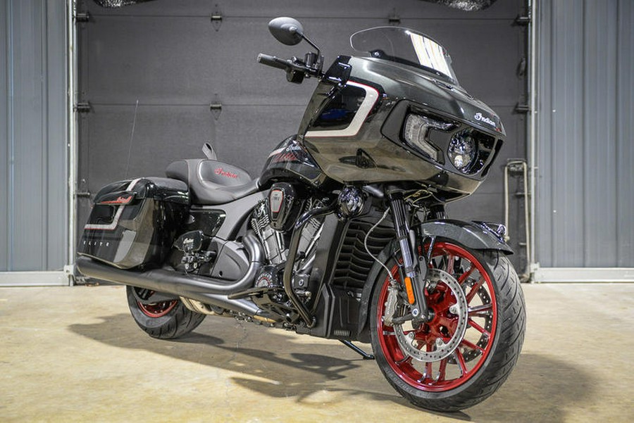 2024 Indian Motorcycle® Challenger® Elite Charcoal Candy/Black Candy