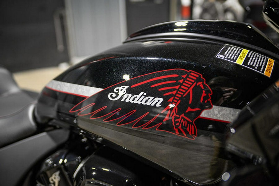 2024 Indian Motorcycle® Challenger® Elite Charcoal Candy/Black Candy