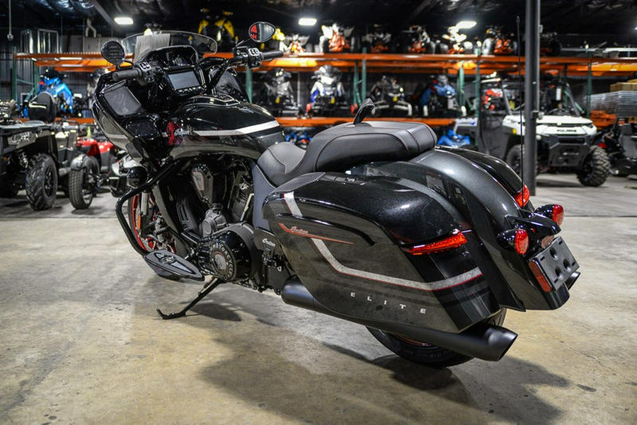 2024 Indian Motorcycle® Challenger® Elite Charcoal Candy/Black Candy