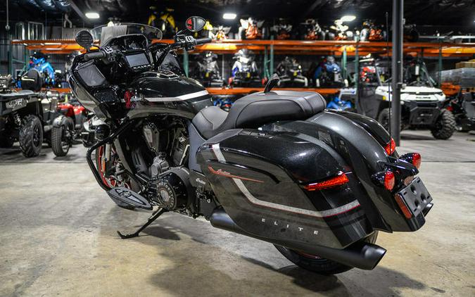 2024 Indian Motorcycle® Challenger® Elite Charcoal Candy/Black Candy