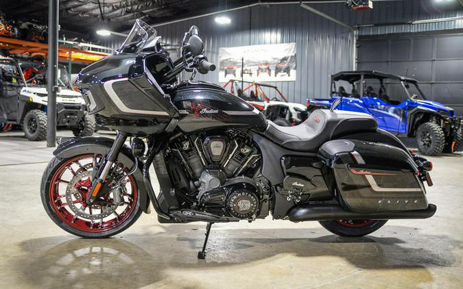 2024 Indian Motorcycle® Challenger® Elite Charcoal Candy/Black Candy