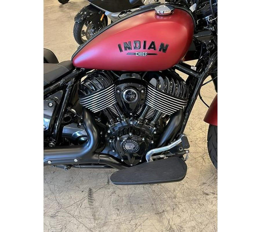 2023 Indian Motorcycle® Sport Chief Ruby Smoke