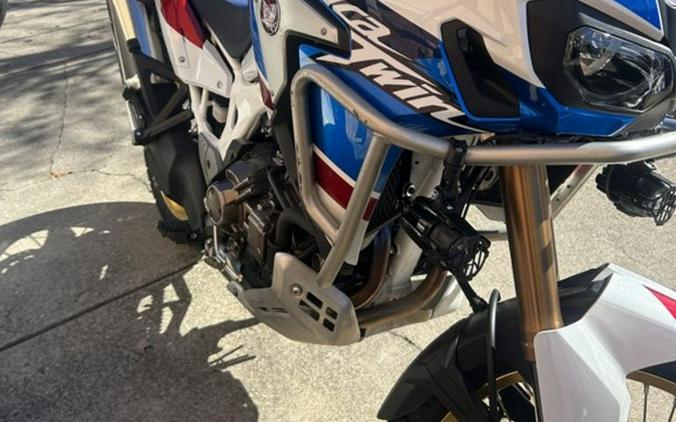 2018 Honda® CRF1000L2D