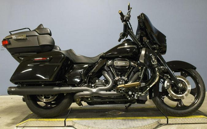 2018 Harley-Davidson® FLHXS - Street Glide® Special