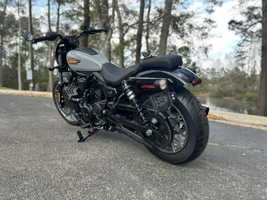 RH975S 2026 Nightster Special®