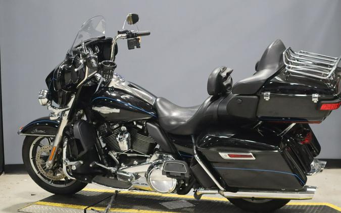 2018 Harley-Davidson® Electra Glide® Ultra Classic® FLHTCU