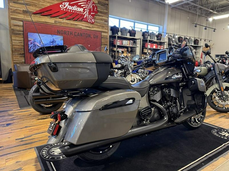 2025 Indian Motorcycle® Roadmaster® Dark Horse® w/Powerband Audio Heavy Metal