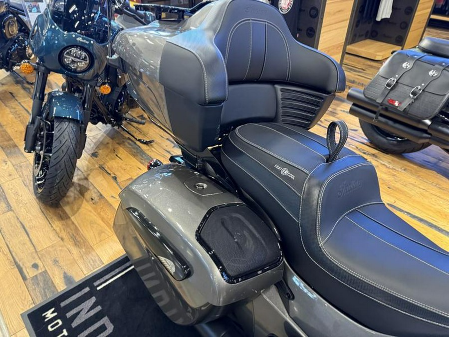 2025 Indian Motorcycle® Roadmaster® Dark Horse® w/Powerband Audio Heavy Metal