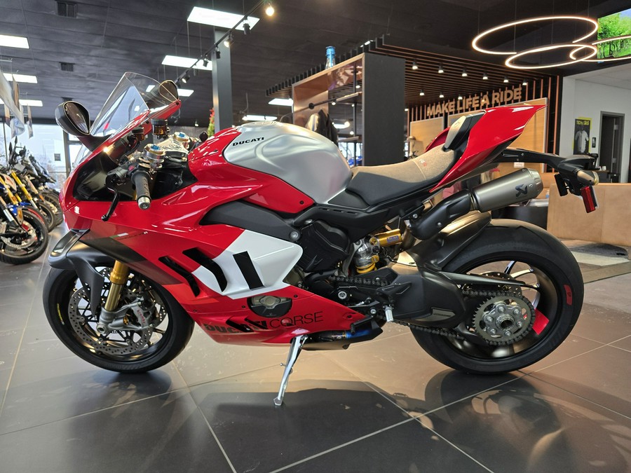 2023 Ducati Panigale V4 R