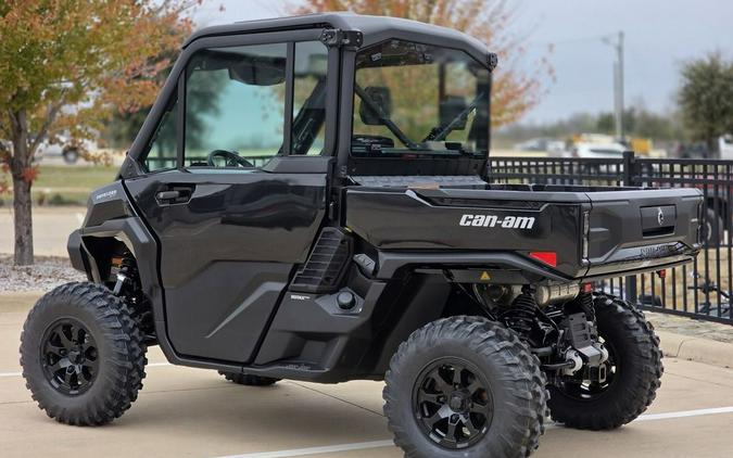 2026 Can-Am® Defender XT CAB HD11