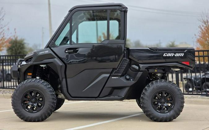 2026 Can-Am® Defender XT CAB HD11