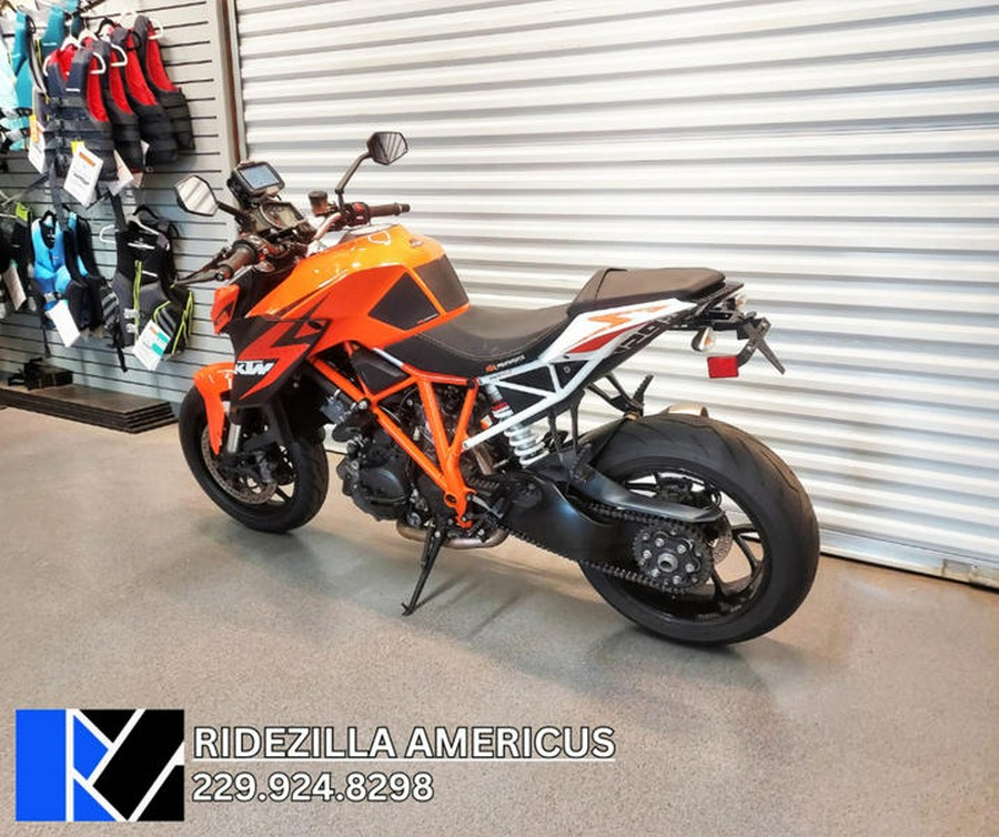 2016 KTM 1290 Super Duke R