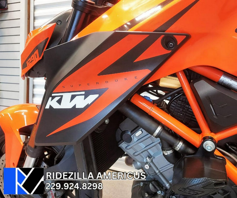 2016 KTM 1290 Super Duke R