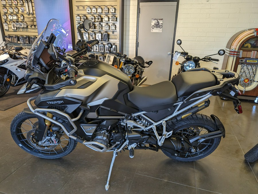 2024 Triumph Tiger 1200 Rally Explorer