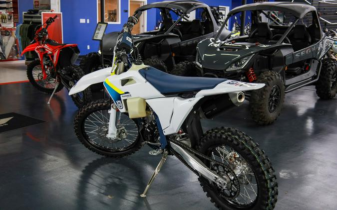 2025 Husqvarna Motorcycles FX 350