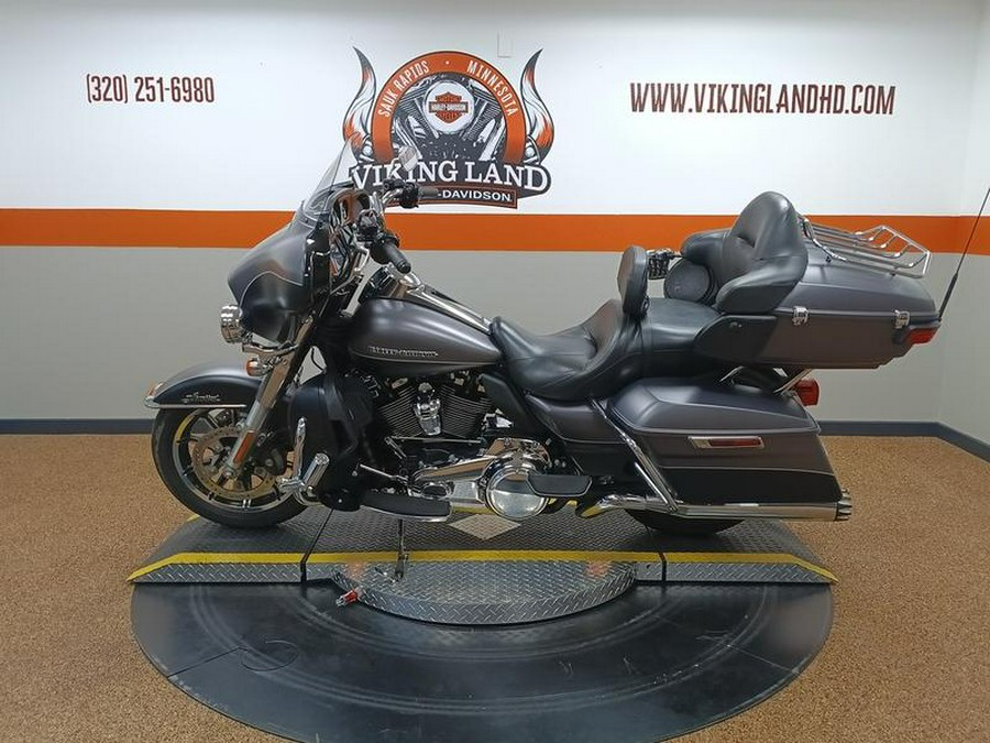 2017 Harley-Davidson® FLHTK - Ultra Limited