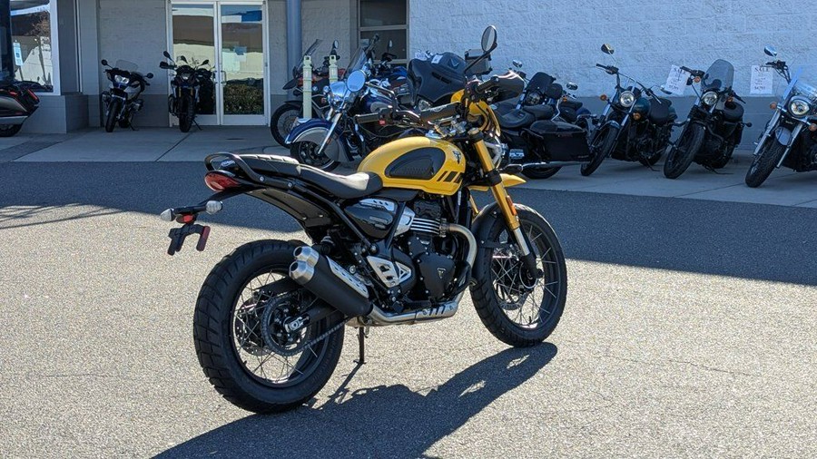 2025 Triumph Scrambler 400 XC Racing Yellow