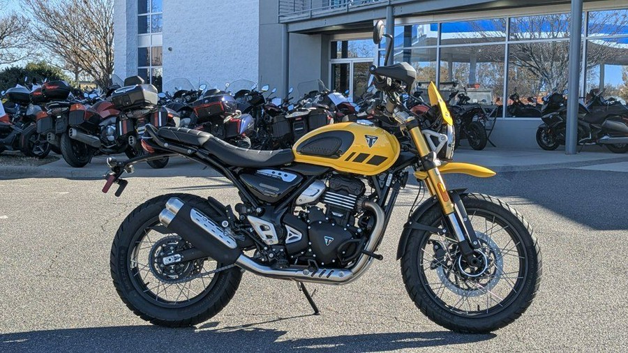 2025 Triumph Scrambler 400 XC Racing Yellow