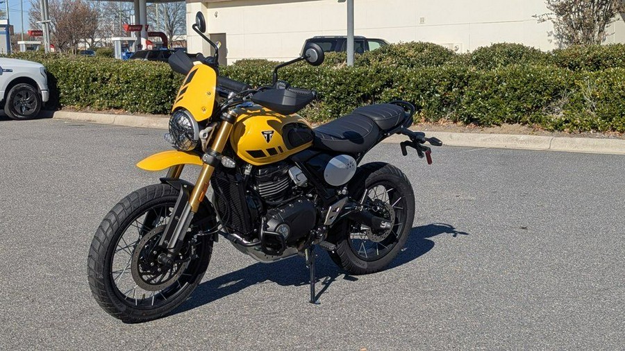 2025 Triumph Scrambler 400 XC Racing Yellow