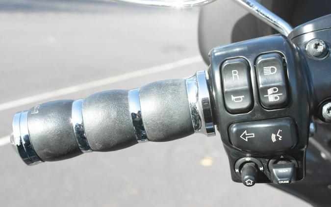 2018 Harley-Davidson Tri Glide Ultra Twisted Cherry/Silver Fortune