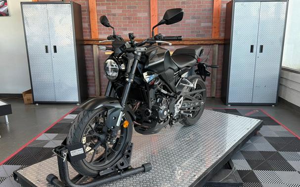 2025 Honda CB300R ABS