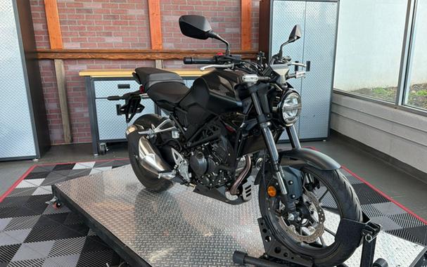 2025 Honda CB300R ABS
