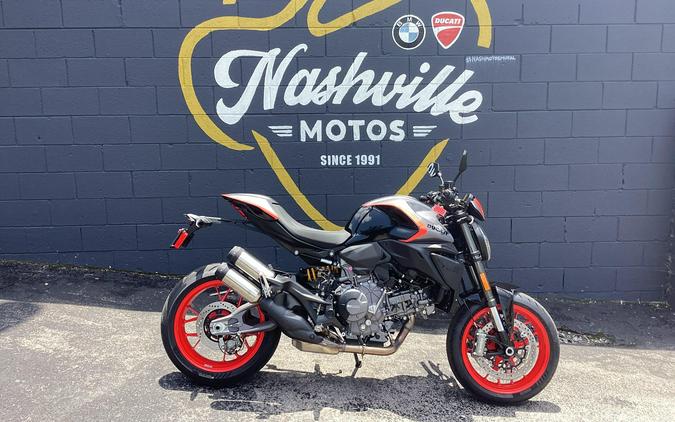 2026 Ducati MONSTER 896