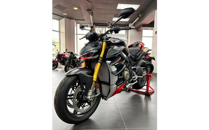 2023 Ducati Streetfighter V4 SP2